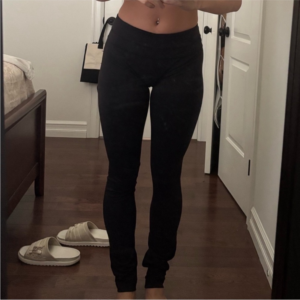 Lululemon Women's Straight Leg Leggings